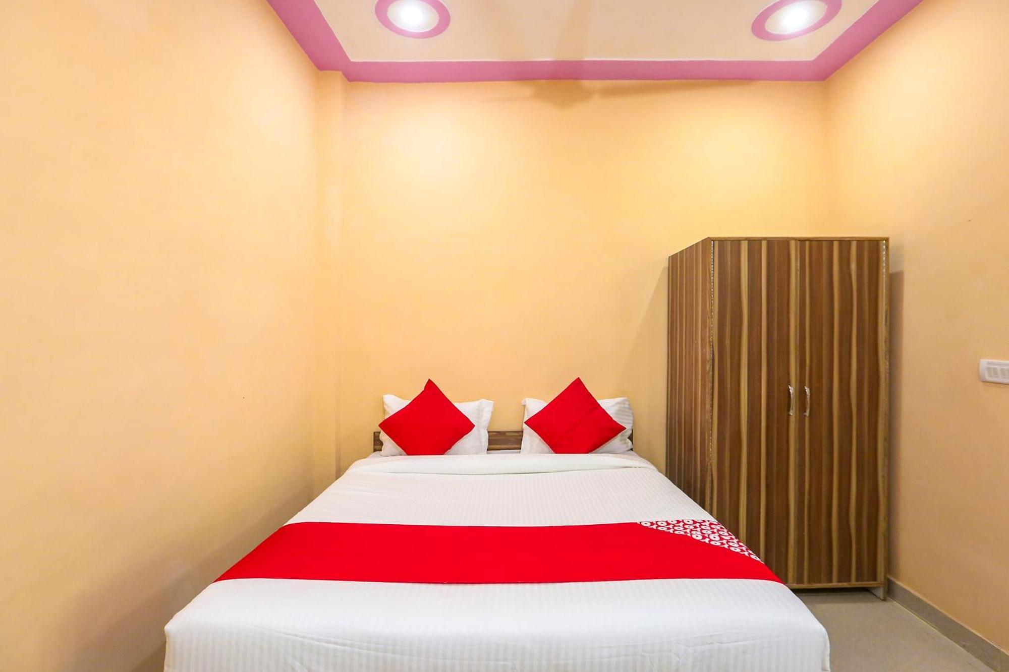 Hotel O Royal Villa Gurgáon Kültér fotó