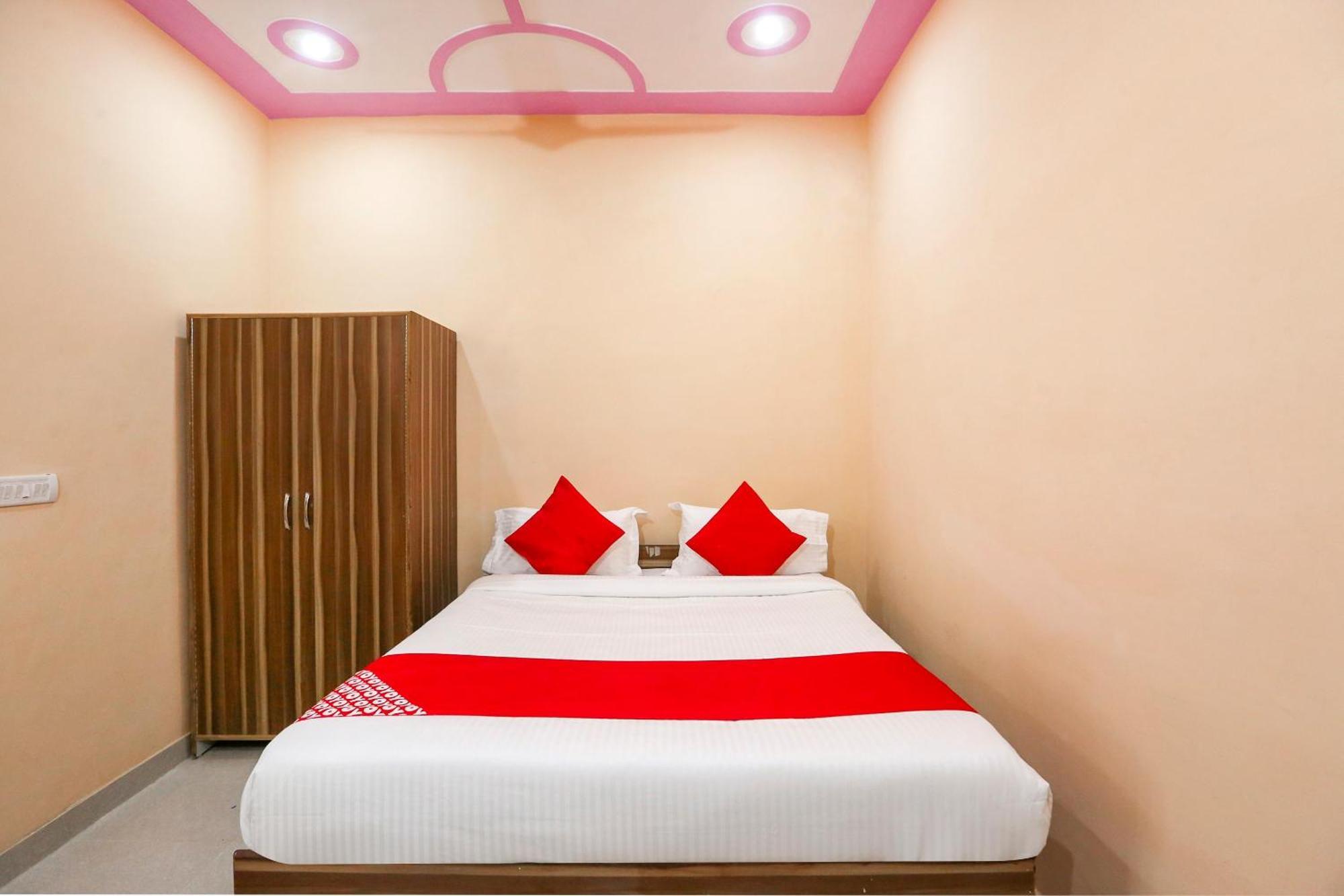 Hotel O Royal Villa Gurgáon Kültér fotó